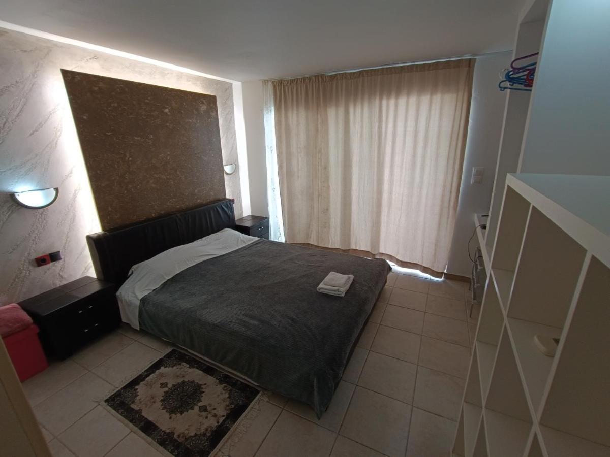 Azalea Garden Apartment With Mountain View Kremasti  Luaran gambar